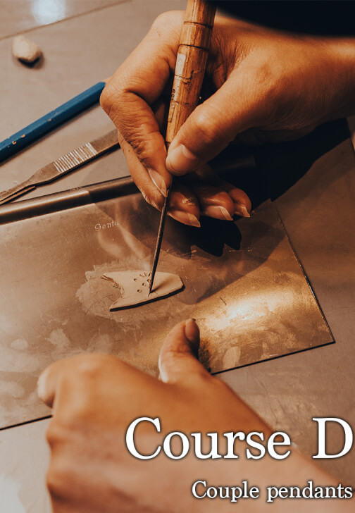 Couple Course Pendants 10 G