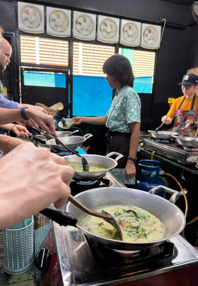 Thai Cooking Class Silom: Join Class