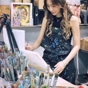 Suki Ho, mixed media teacher