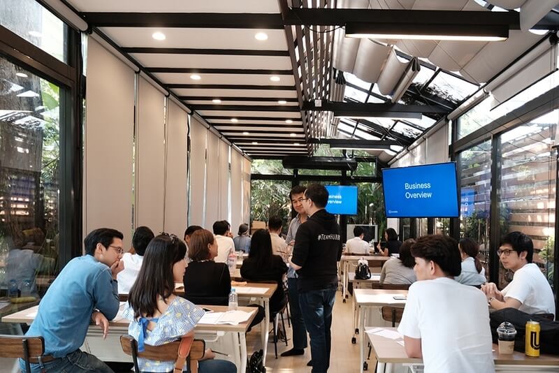 Hubba Spot Glass House